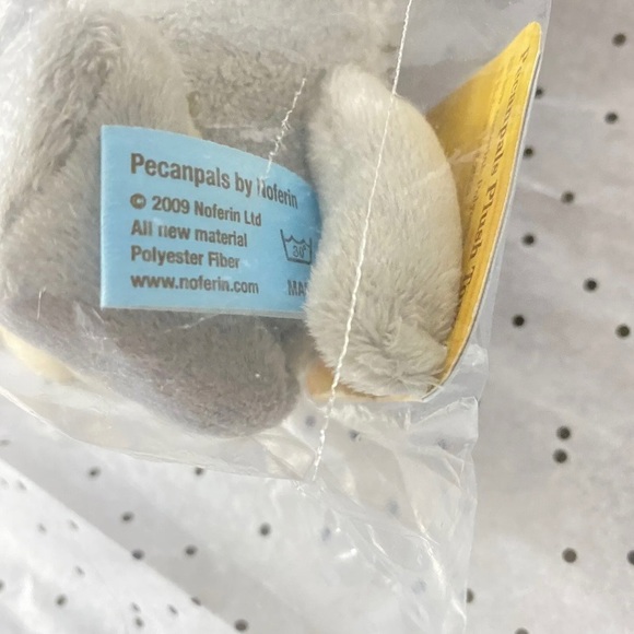 Pecanpals by Noferin Junee Magician 2009 Pecan Pals Plush Toy - Picture 6 of 8